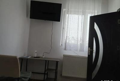 Inchiriez garsoniera 1500 lei - 3