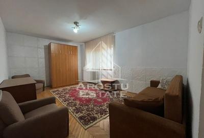 Apartament cu 2 camere, decomandat, situat in Plavat II - 3