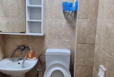 Garsonieră în Titan