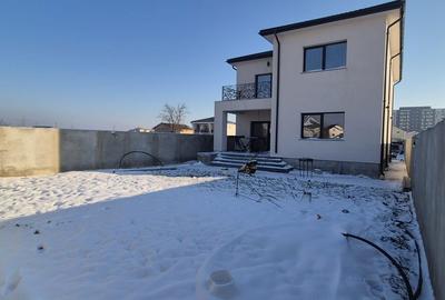 Casă cu 4 camere cu Teren 500 Mp în Km 5 - 3