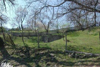 Teren de 3682 mp, în Măneciu