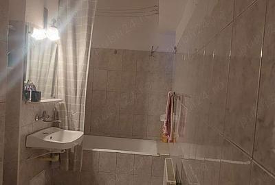 Apartament cu 3 camere decomandat în Central - 3