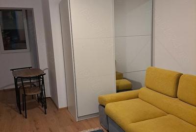 Garsonieră decomandată în Iosia