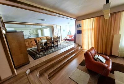 Casă cu 6 camere cu Teren 3150 Mp în Central - 7