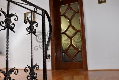 Vand casa deosebita ,cu 9 camere in Centrul Istoric Brasov - 8