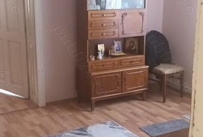 Casă cu 5 camere cu Teren 2000 Mp în Central - 9