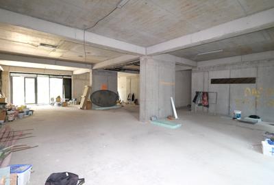 Chirie 246 mp spatiu comercial in Cortina North si 3 locuri parcare - 2
