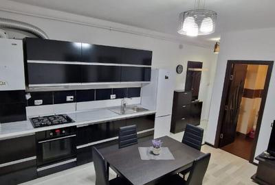Apartament de 3 camere, zona VIVO - 1