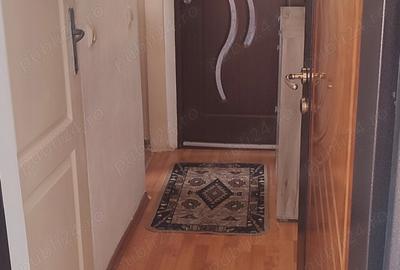 Apartament cu 2 camere bucatarie hol camara baie - 4