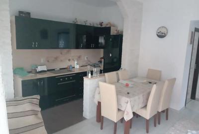 Casă cu 3 camere în Oșorhei - 9