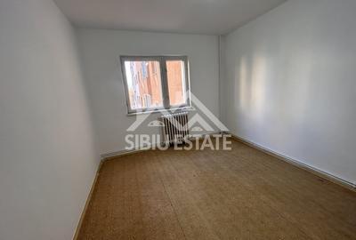 Apartament 4 camere etaj 1, Sibiu - Vasile Aaron Comision 0% - 5