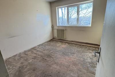 Apartament 2 camere, cf 1 semidec, etaj 4/4, Democratiei - 4