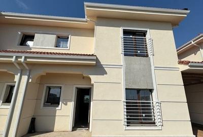 Casă individuală cu 5 camere cu Canalizare în Moșnița Nouă - 10