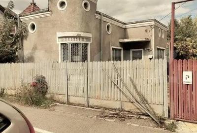 Casă cu 3 camere cu Teren 231 Mp în Central - 1