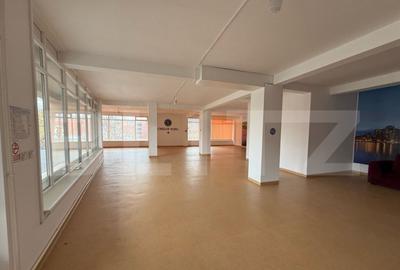Spa?iu comercial de inchiriat, 185 mp, zona ultracentrala - 1