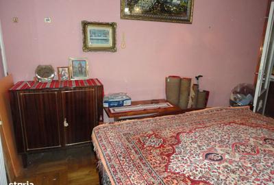 Apartament cu 3 camere decomandat în Aurel Vlaicu - 9