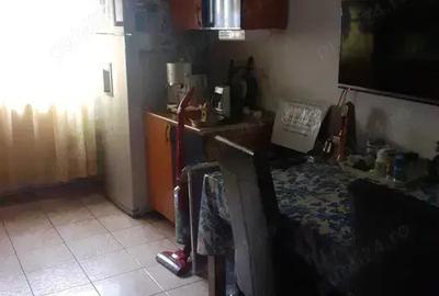 Vand doua apartamente legate in Tecuci cu spa?iu comercial - 5