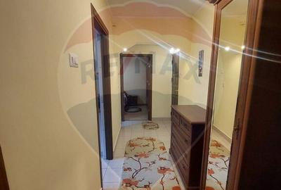 Apartament cu 2 camere de inchiriat - 10