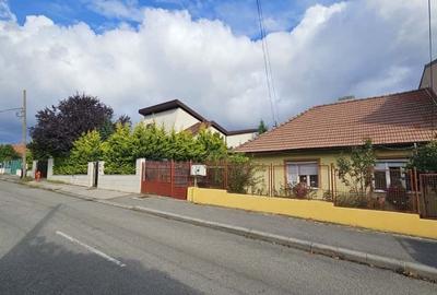 0 Comision ! Casa de vanzare 435 mp teren, strada Zaharia Barsan - 18