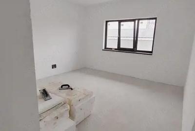 Casă cu Teren 456 Mp în Malu Mare - 15