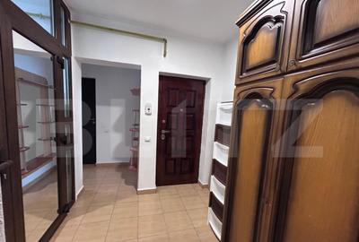Apartament cu 2 camere semidecomandat în Central - 1