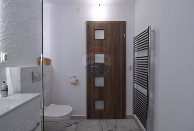 Casa cu 2 camere de inchiriat, zona Andrei Muresanu - 11