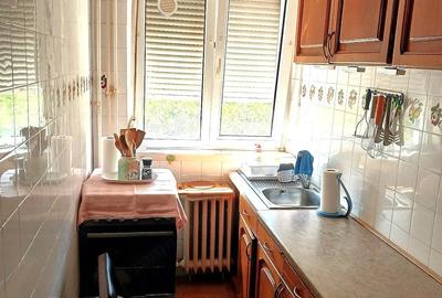 Apartament cu 3 camere semidecomandat în Dacia - 9