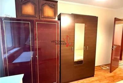 Etaj 1 cu centrala termica- zona Tei Ion Berindei Sectia 7 Politie - 8