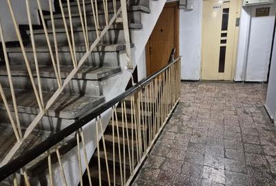 Garsoniera de vanzare - 1