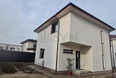 Casă individuală cu 4 camere în Exterior Nord