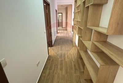 Apartament suprafata generoasa Sanpetru - 3