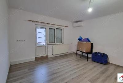 Apartament cu 2 camere semidecomandat în Micro 16 - 9