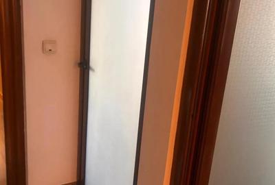 Apartament cu 3 camere decomandat în 1 Mai - 2