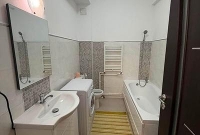 Apartament cu 2 camere decomandat în Tătărași