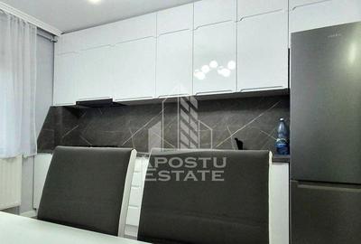 Apartament 3 camere, decomandat, parter zona 300 - 12