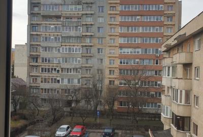 Apartament cu 2 camere decomandat în Vlahuță - 8