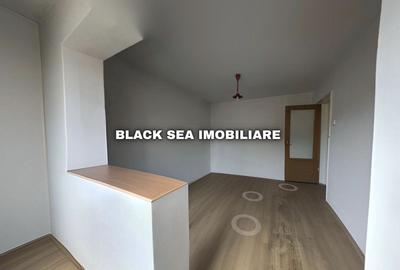 Apartament cu 3 camere decomandat în Casa de Cultură - 1