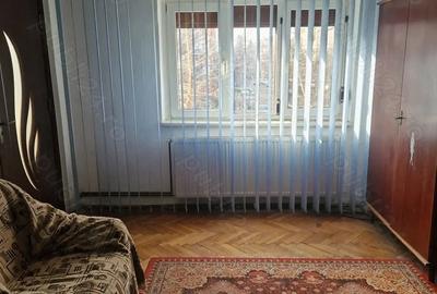 Apartament cu 2 camere decomandat în Rovine - 4