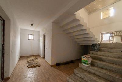 Casa noua caramida 6 camere Loc.Fagetelu OLT - 2