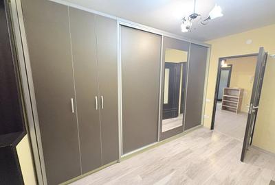 Apartament cu 4 camere decomandat în Apărătorii Patriei - 12