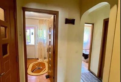 Apartament cu 3 camere decomandat în Sud - 2