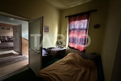 Casa de vanzare cu 5 camere in Sercaia Judetul Brasov - 11