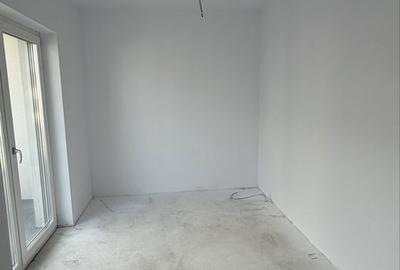 Apartament cu 2 camere semidecomandat în Central - 1