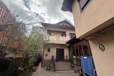 Casă individuală cu 5 camere cu Canalizare în Crângași - 2