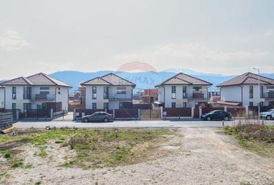 Teren Construcții intravilan de 775 mp, în Central - 3