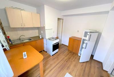 Garsonieră decomandată în Central - 4