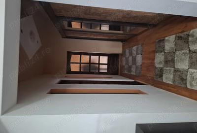 Apartament cu 3 camere decomandat în Petros - 1