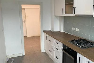 Apartament cu 3 camere decomandat în Unirii - 13