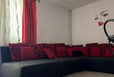 MIRCEA CEL BATRAN, Apartament 3 camere DECOMANDAT, 54 mp, 89 - 1