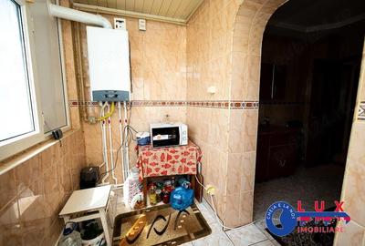 Apartament cu 3 camere decomandat în Babadag - 15